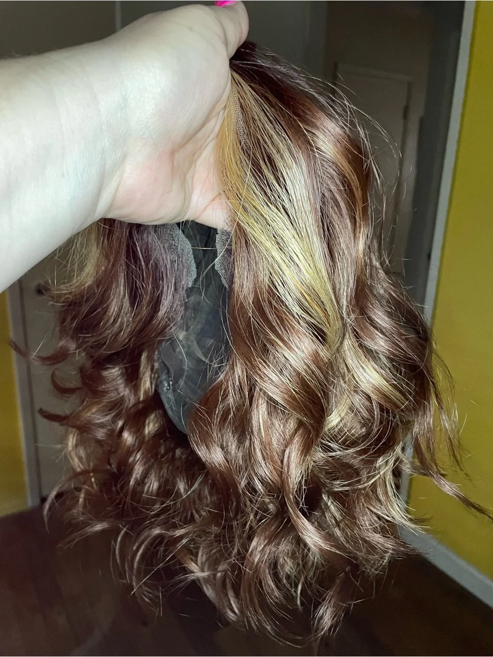 Chelsey Smith Crowns Katie Copper Muse Standard EUC